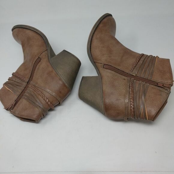 MAURICE'S BOOTS. BROWN. SIZE 9.5M. - Picture 10 of 16